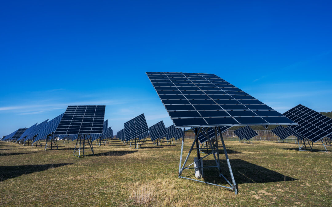 Why More Solar Projects Are Choosing Solar Trackers Over Fixed-Tilt Systems