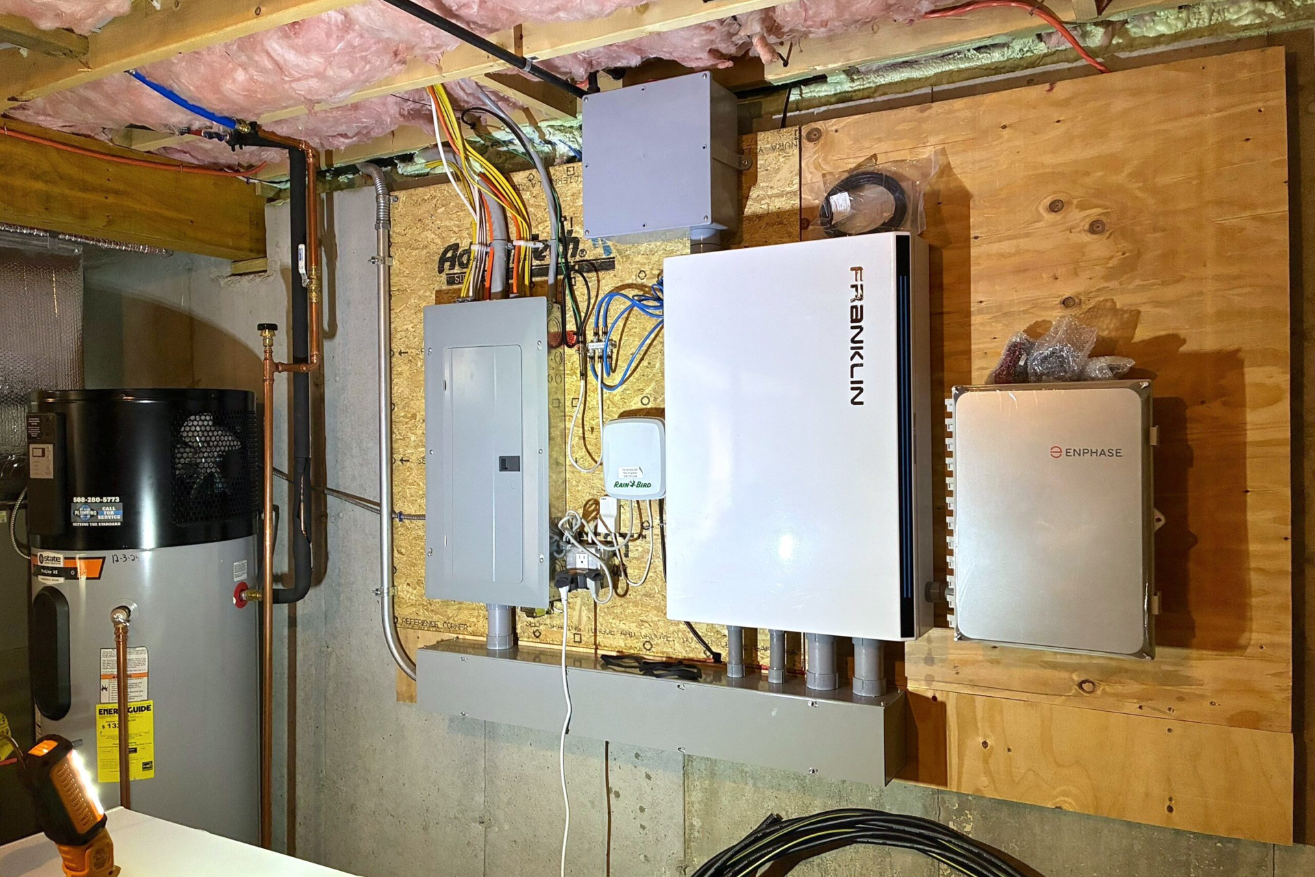 solar battery backup systems